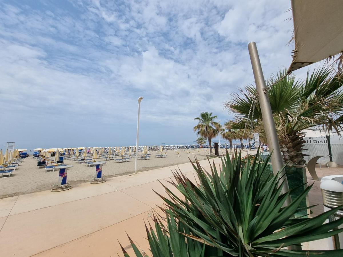 Vacation Home Near The Sea دراس المظهر الخارجي الصورة